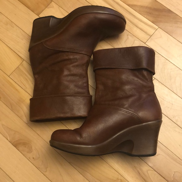 Dansko Shoes - BEAUTIFUL! Dansko Wedge Fold Over Boots